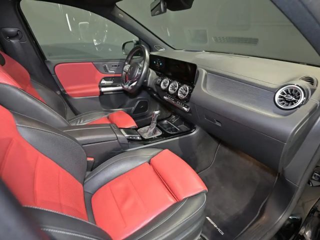 Mercedes-Benz B 200 AMG Line B 200 d