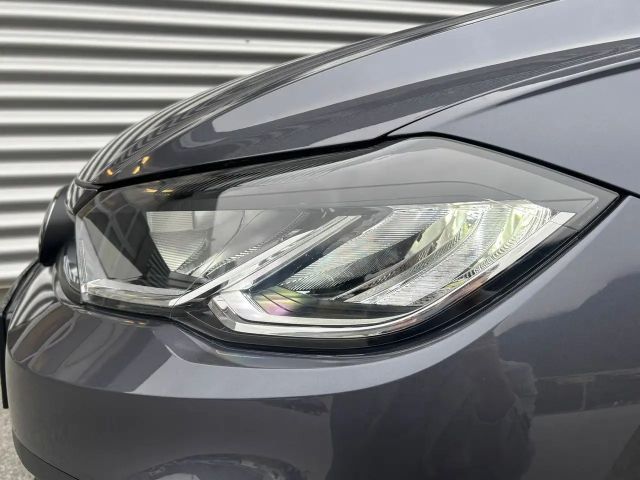 Volkswagen Polo 4Me TSI