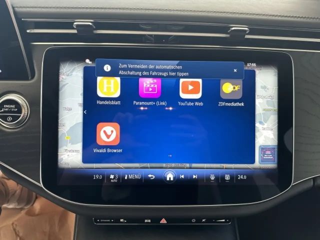 Mercedes-Benz E 200 AMG Line Sedan