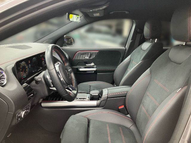 Mercedes-Benz EQA 300 4MATIC