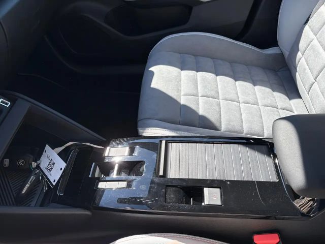 Citroën C4 Hybrid Max