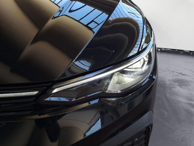 Volkswagen Golf 2.0 TSI DSG GTI