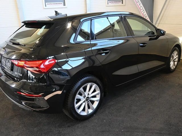 Audi A3 30 TDI Sedan