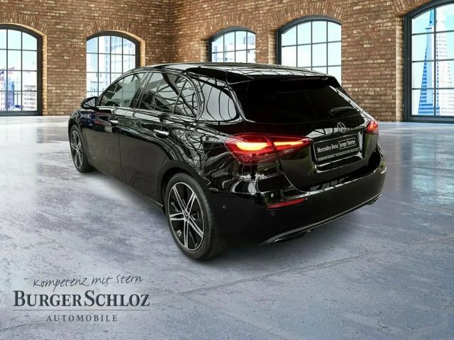 Mercedes-Benz A 220 4MATIC Progressive