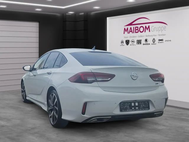 Opel Insignia GSI 4*4 HUD//SSD//ALCANTARA