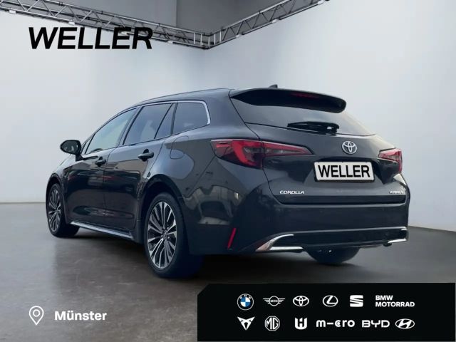 Toyota Corolla Hybride Team D