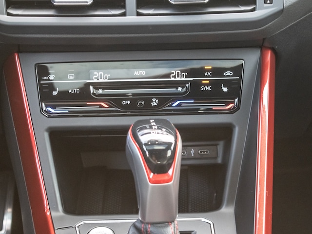 Volkswagen Polo 2.0 TSI DSG