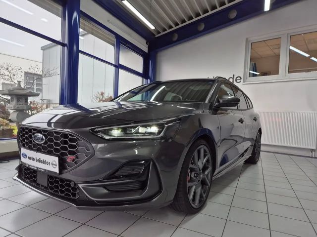 Ford Focus EcoBoost ST Line Wagon