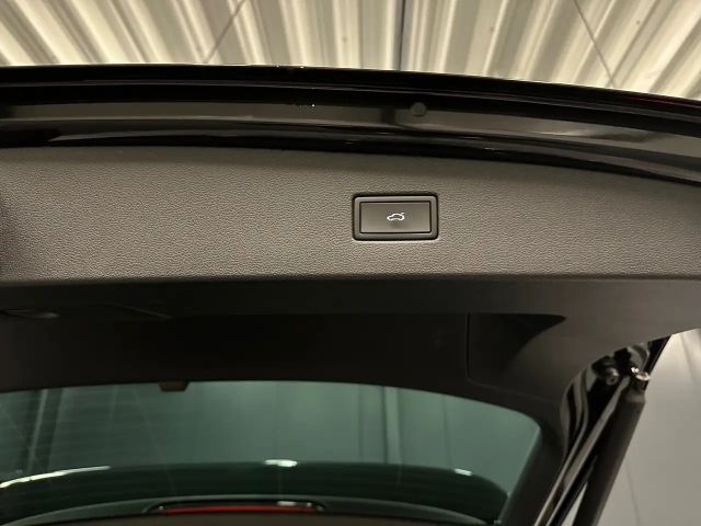 Volkswagen Tiguan R-Line Sport