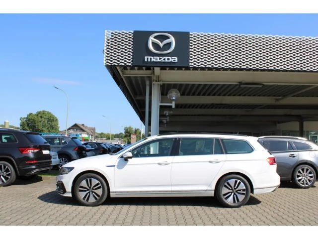Volkswagen Passat GTE Variant