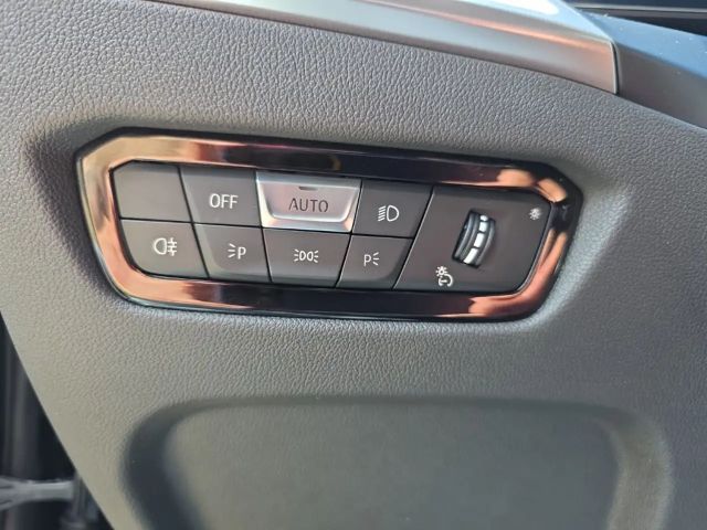 BMW 330 330i M-Sport Touring xDrive