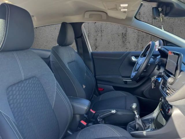 Ford Puma EcoBoost Titanium