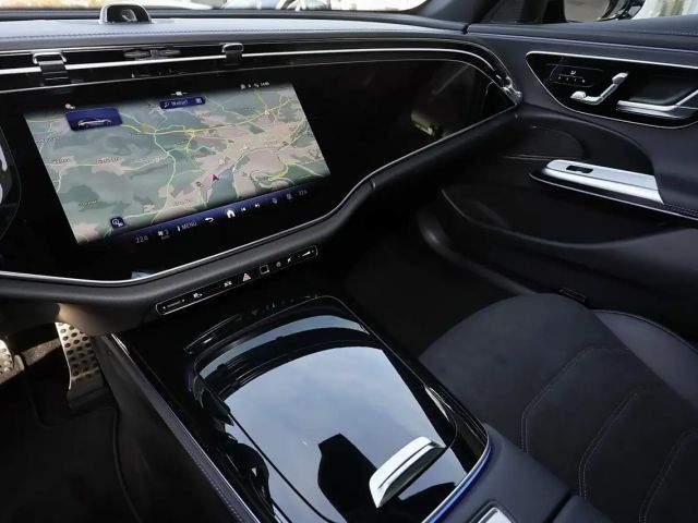 Mercedes-Benz E 220 AMG Line E 220 d Estate