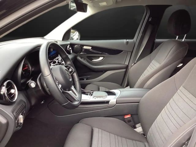 Mercedes-Benz GLC 300 4MATIC