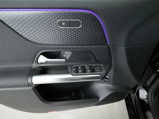 Mercedes-Benz B 200 B 200 d