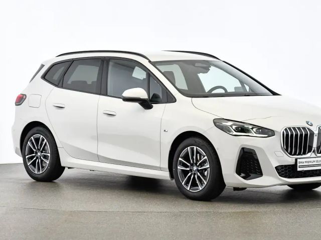 BMW 218 218d Active Tourer Sedan