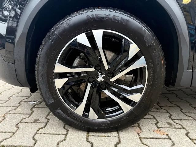 Peugeot 2008 Allure Pack PureTech