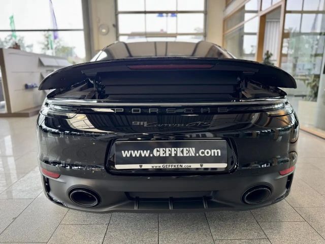 Porsche 992 Carrera Coupé GTS