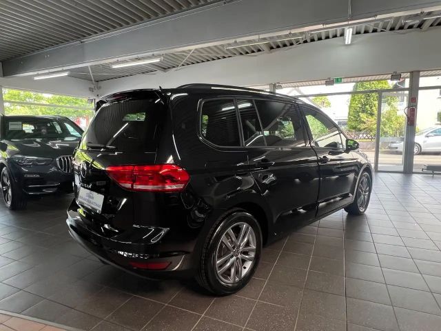 Volkswagen Touran 1.5 TSI Comfortline