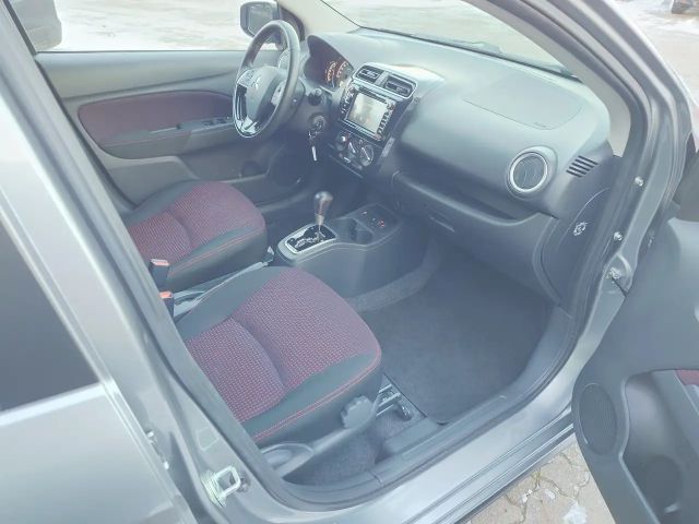 Mitsubishi Space Star Star