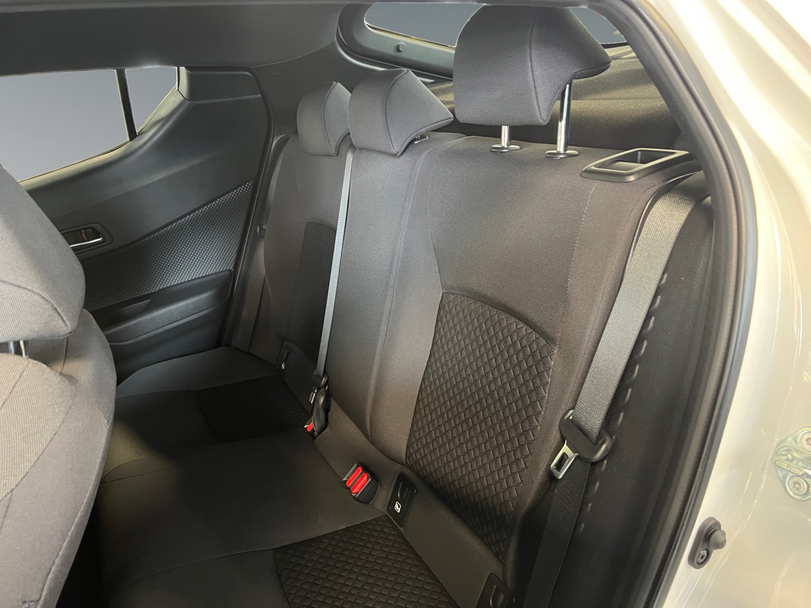 Toyota C-HR 5-deurs Basis
