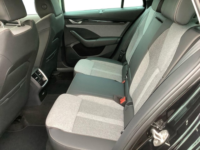 Skoda Octavia 2.0 TDI Combi Tour