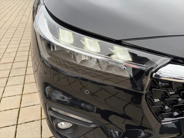 Suzuki S-Cross Allrad Shine