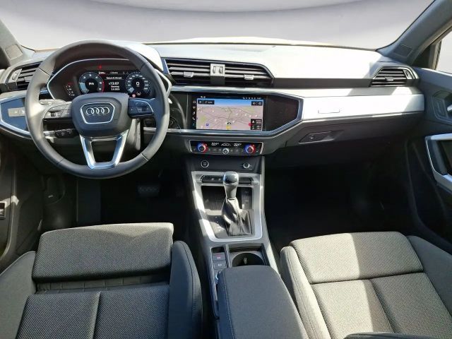 Audi Q3 35 TDI S-Tronic