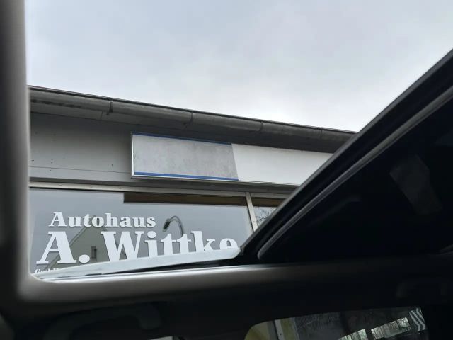 Renault Koleos Blue Initiale Paris