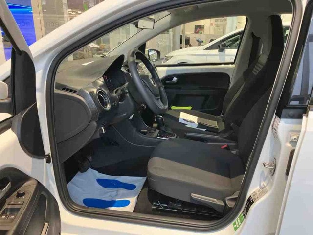 Volkswagen e-up! Move Move up!