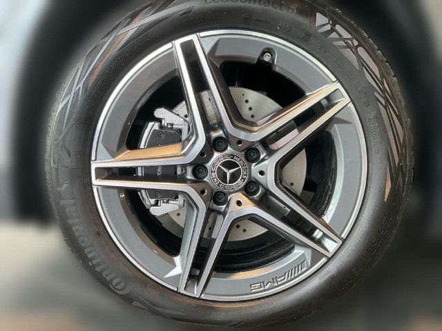 Mercedes-Benz GLA 180 AMG Line