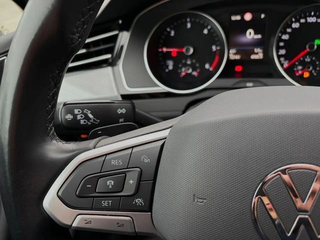 Volkswagen Passat 4Motion Business DSG Variant