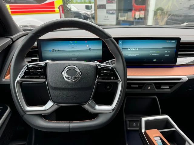 SsangYong Torres EVX 72kw Titanium E4a