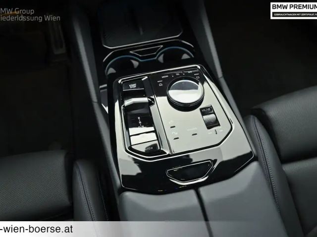 BMW i5 M60 Sedan xDrive