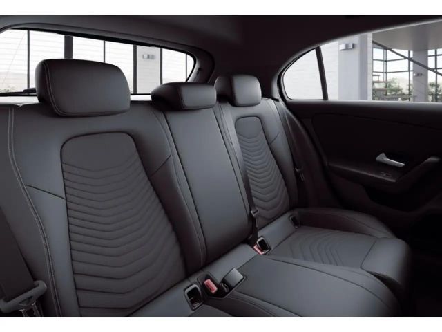 Mercedes-Benz A 180 A 180 d Style