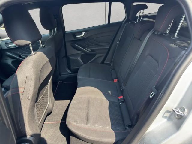 Ford Focus EcoBoost ST Line Wagon