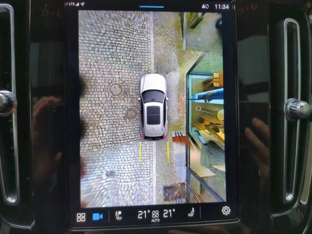 Volvo XC40 Recharge Twin Engine