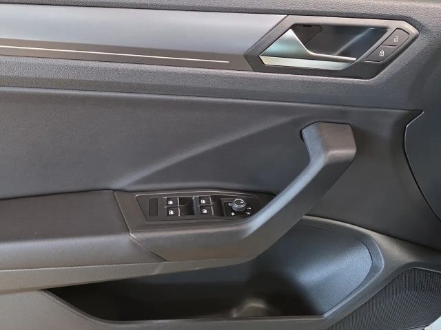 Volkswagen T-Roc 1.5 TSI Cabriolet DSG R-Line