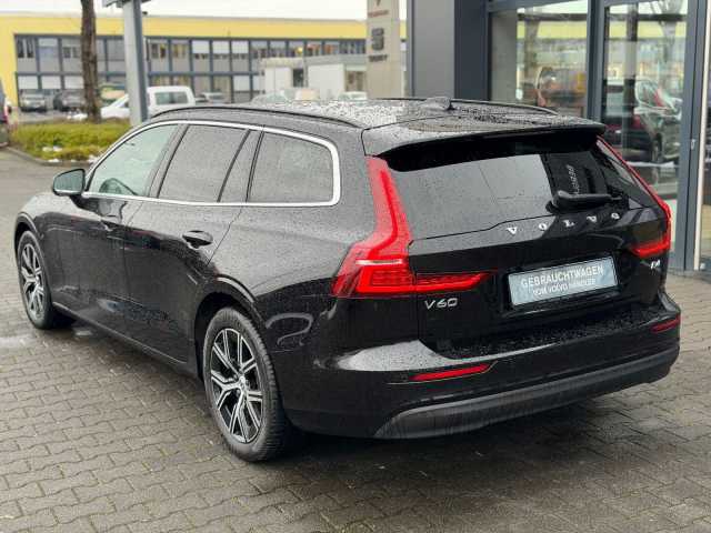 Volvo V60 Core