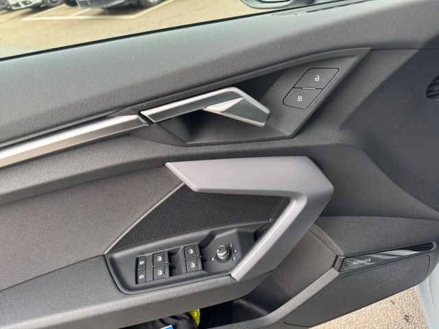 Audi A3 30 TFSI Sedan