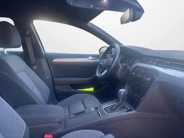 Volkswagen Passat 2.0 TDI Business DSG Variant