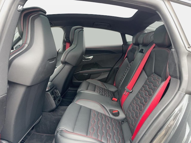 Audi RS e-tron GT Quattro