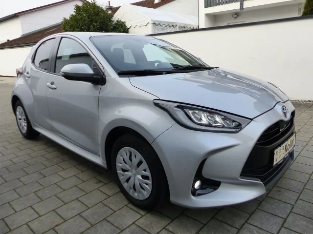 Toyota Yaris Hatchback
