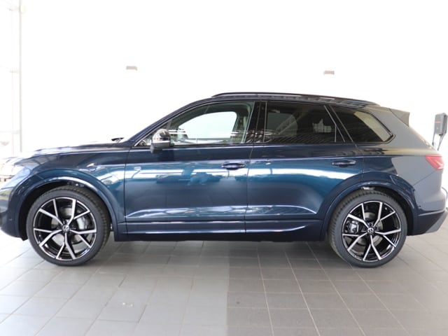 Volkswagen Touareg 3.0 l V6 TDI *Automatik*Allrad*AHK*NAVI*Standheiz*EPH*SIH*Leder*
