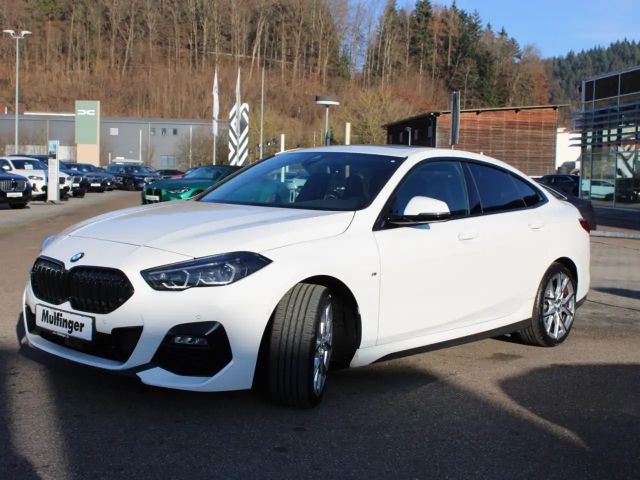 BMW 220 220i Coupé M-Sport