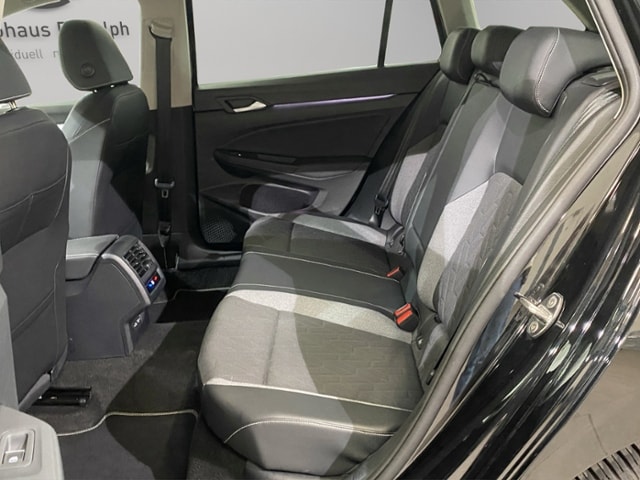 Volkswagen Golf 1.5 TSI Golf VIII Variant