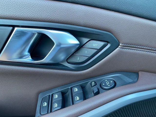 BMW 330 330i Touring xDrive