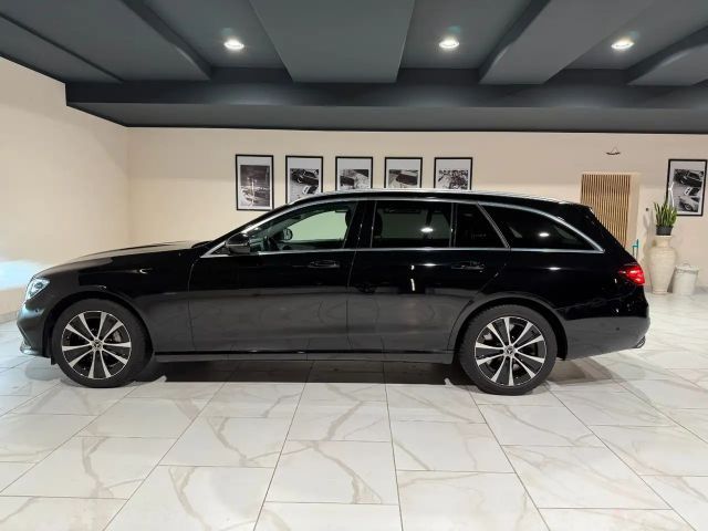 Mercedes-Benz E 300 E 300 de