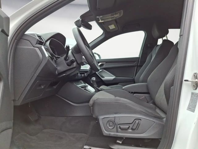 Audi Q3 35 TDI S-Tronic