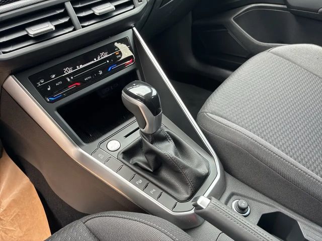 Volkswagen Taigo DSG